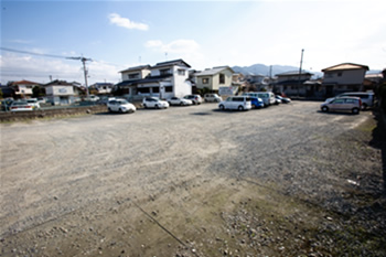 賀茂斎場風景駐車場